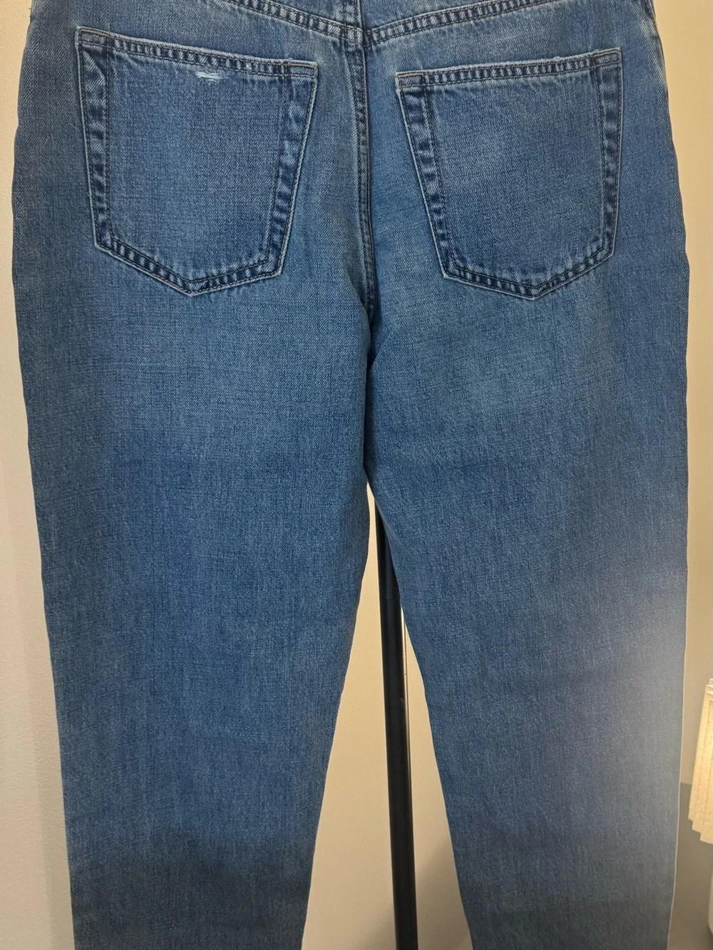 GAP Men's Slim Straight Jeans - Faded Blue Denim